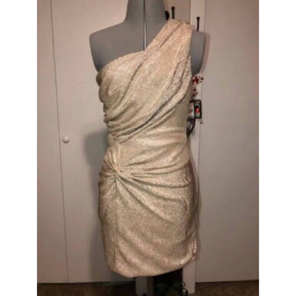 Size small gold dress